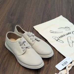 Poppy Barley Eyelet Sneaker
